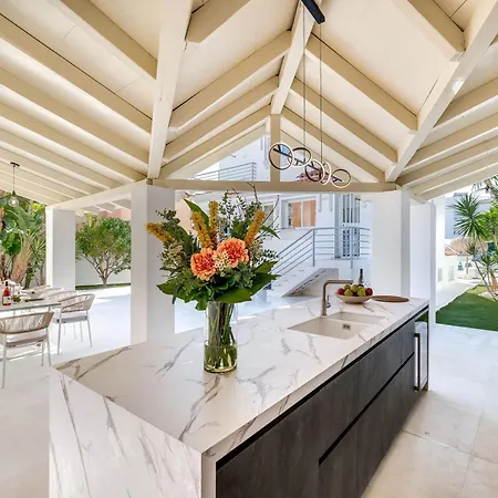 Vacation Marbella: Sunny Camelia With Heated Pool And Cinema *